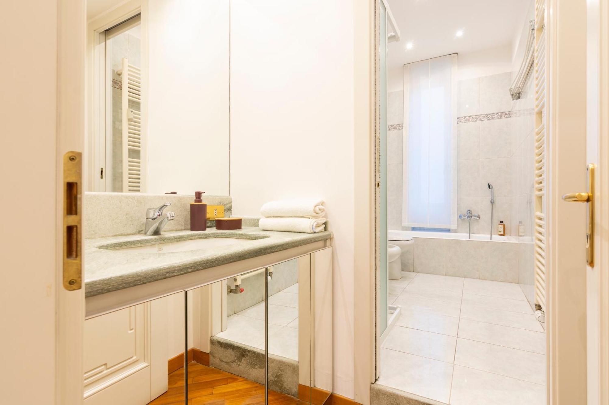 Caseospitali - Casa Mimosa Perfect For Family Or Groups Up To 5 Милан Экстерьер фото