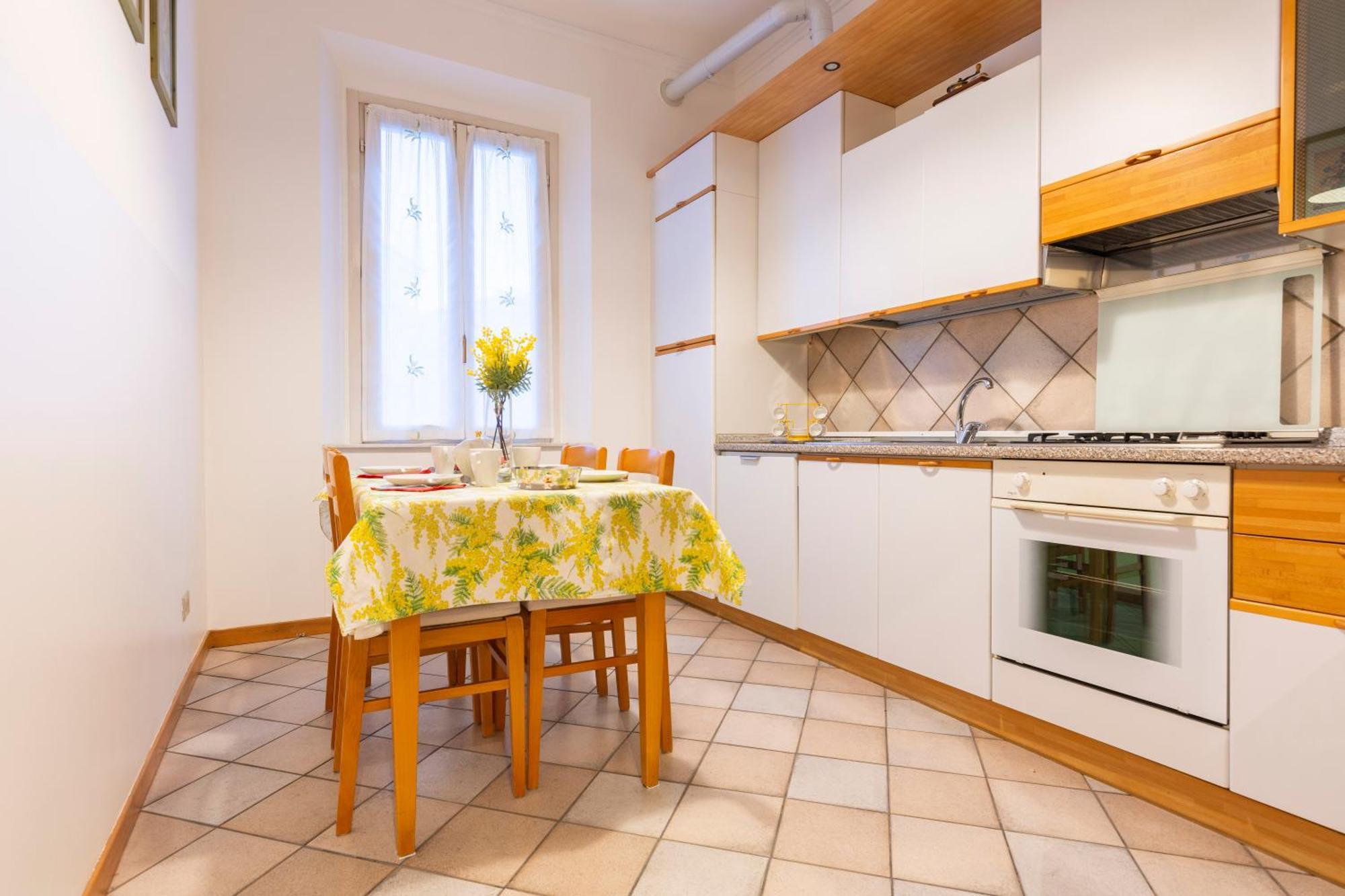 Caseospitali - Casa Mimosa Perfect For Family Or Groups Up To 5 Милан Экстерьер фото
